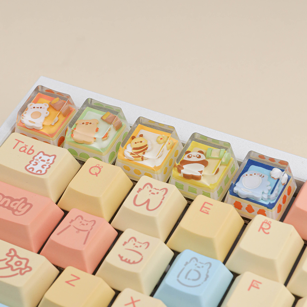 Cute Animal Bedroom Scene Resin Artisan Keycaps - 5 Kawaii Designs