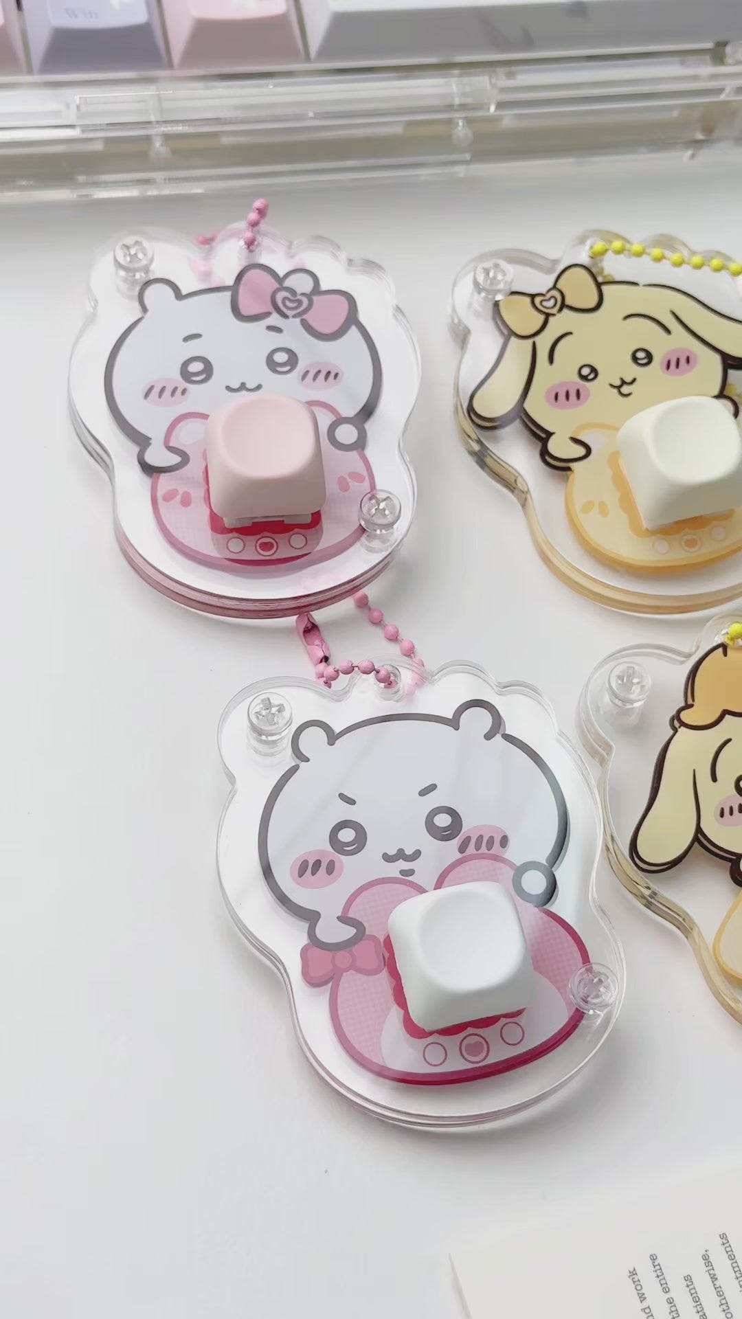 Sanrio Character Clicker Keychains – Cute Stress Relief for Fans!